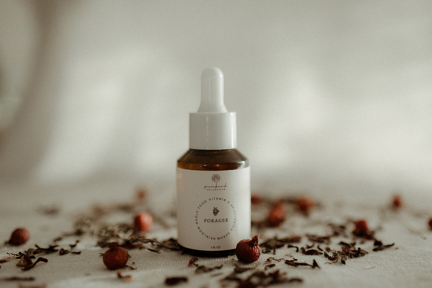 forager / heirloom whole food vitamin c serum