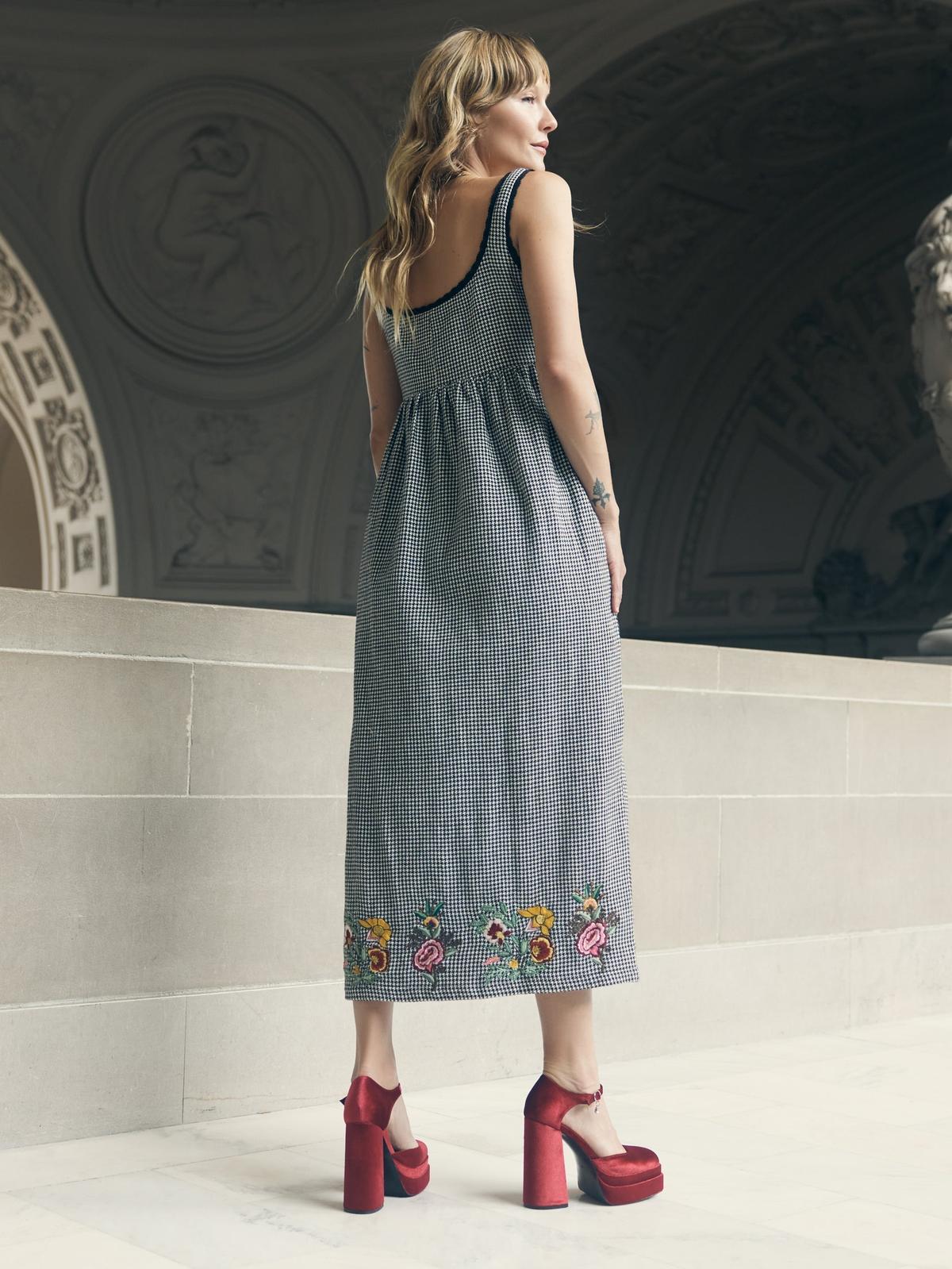 Emily Embroidered Midi Dress - Sable/Ivory Houndstooth