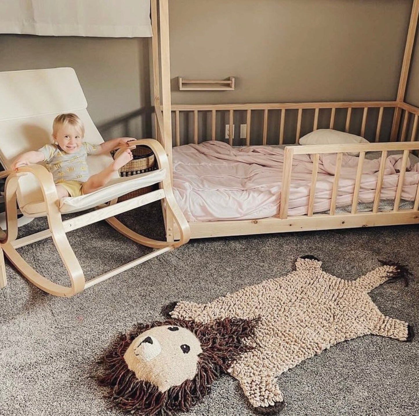 Organic Wool Play Mat + Nursery Rug | Lion