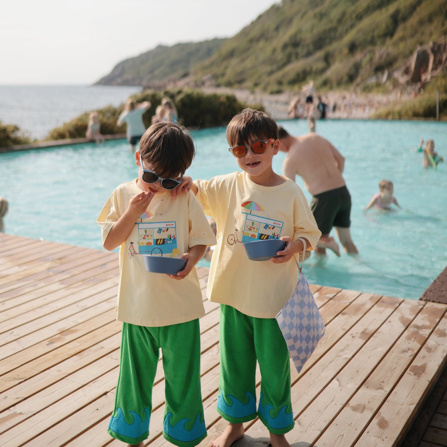 Square Dinnerware Bowls