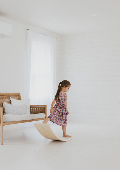 Balance board/rocker