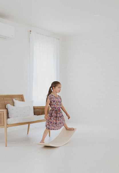 Balance board/rocker