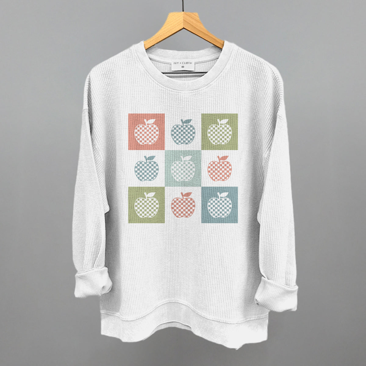 Checkered Apples Grid