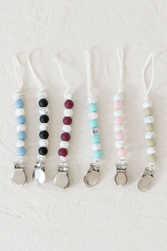 Finch Pacifier Clip