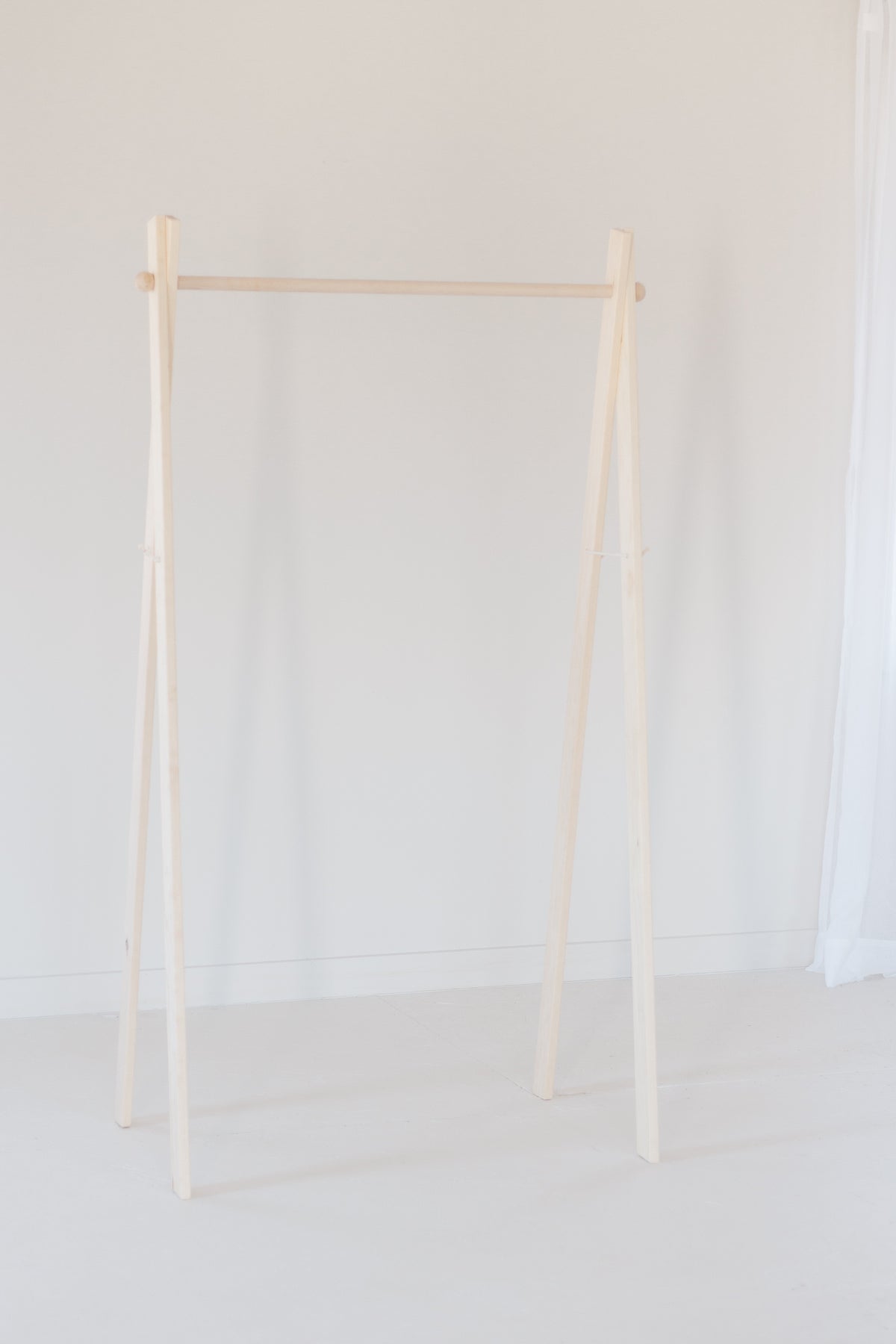 Flawed/discounted Large Wooden Clothing Rack