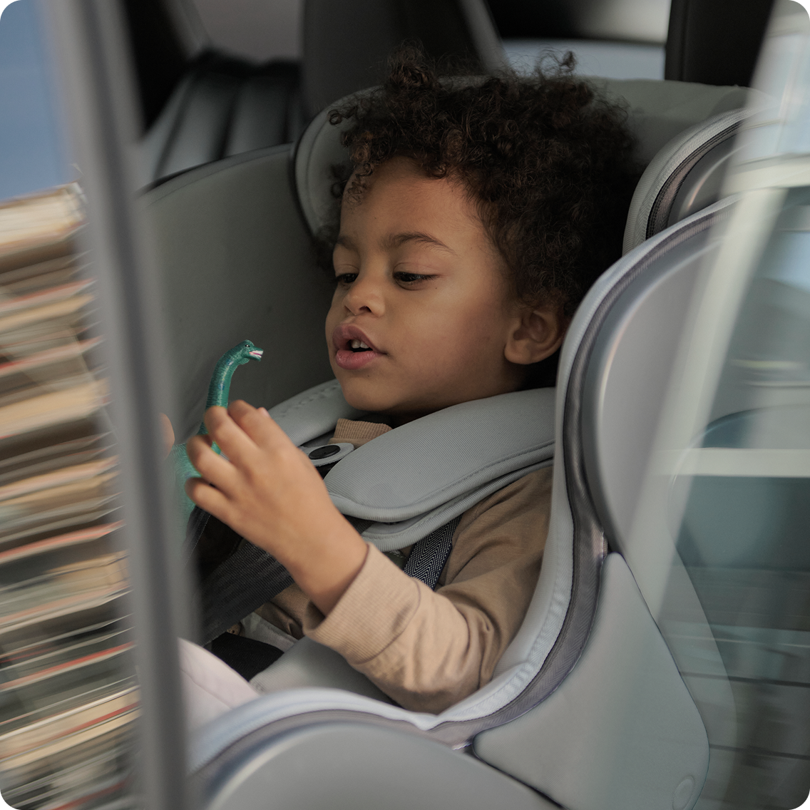 The babyark Advanced Convertible Car Seat