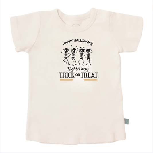 graphic tee | night party