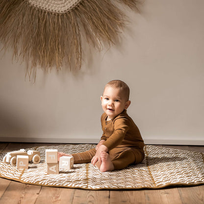 Snuggle Mat | Leaves - Sand Castle