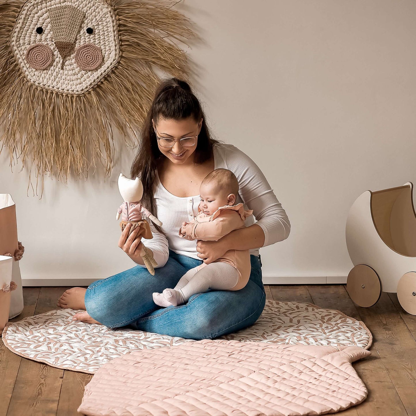 Snuggle Mat | Leaves - Sea Shell