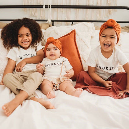 Baby bestie. Organic Cotton Bodysuit