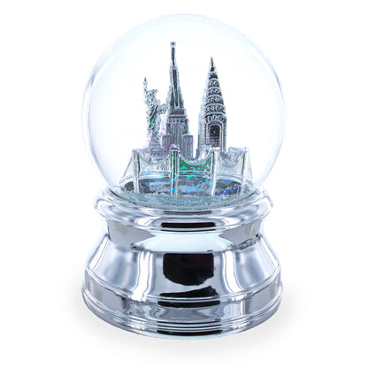 New York City Skyline with Silver Base Water Snow Globe