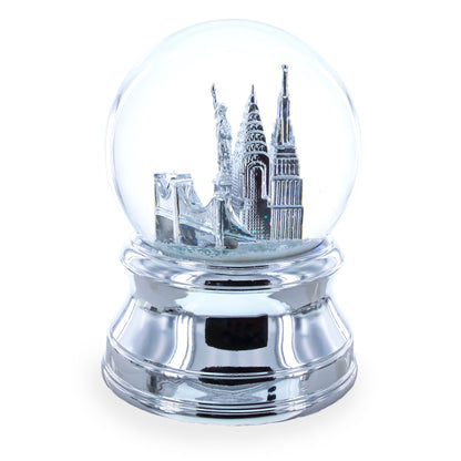 New York City Skyline with Silver Base Water Snow Globe