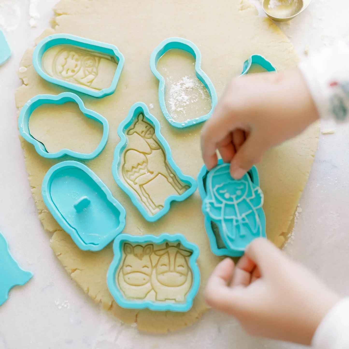 Nativity Cookie Cutters & Stamps Set